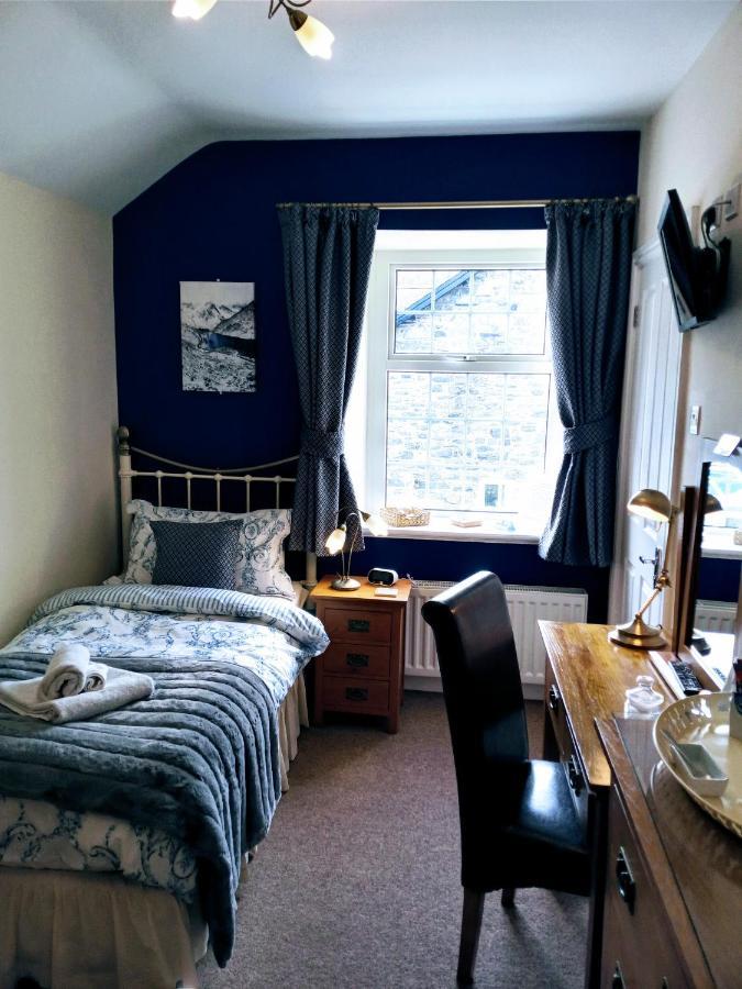 Oakfield Bed & Breakfast